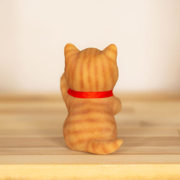 [デバリエ] 招き猫 猫 置物 癒し 商売繁盛 厄除け 病除け 開運 金運アップ 福を招く 玄関 飲食店 開店祝い 飾り物 誕生日 記念日 クリスマス 新年 プレゼント 雑貨 オブジェ (招福茶トラ)