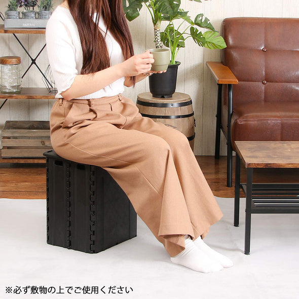 [デバリエ] 折りたたみ椅子 収納ボックス フォールディングストレージスツール 320 × 275 × 375mm アウトドア 踏み台 収納付き スツールケース (ブラック)bzl-29-bk
