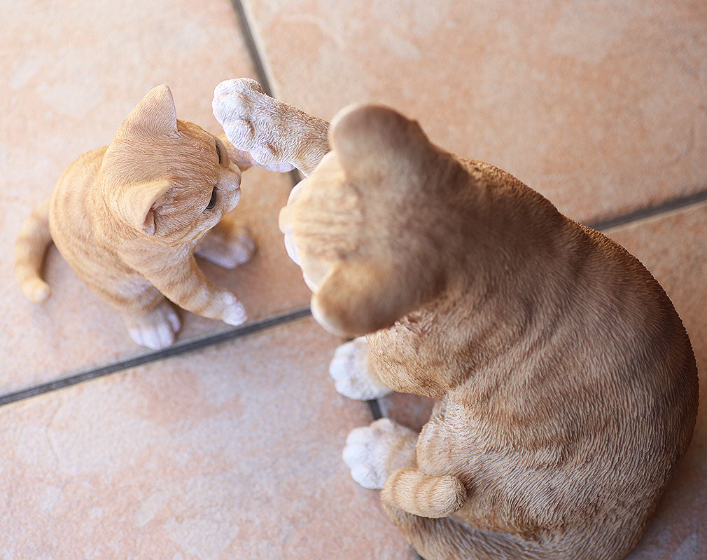 デバリエ ca77y【正規品】猫の置物 茶トラ レジン製 ギフト 最適なプレゼント